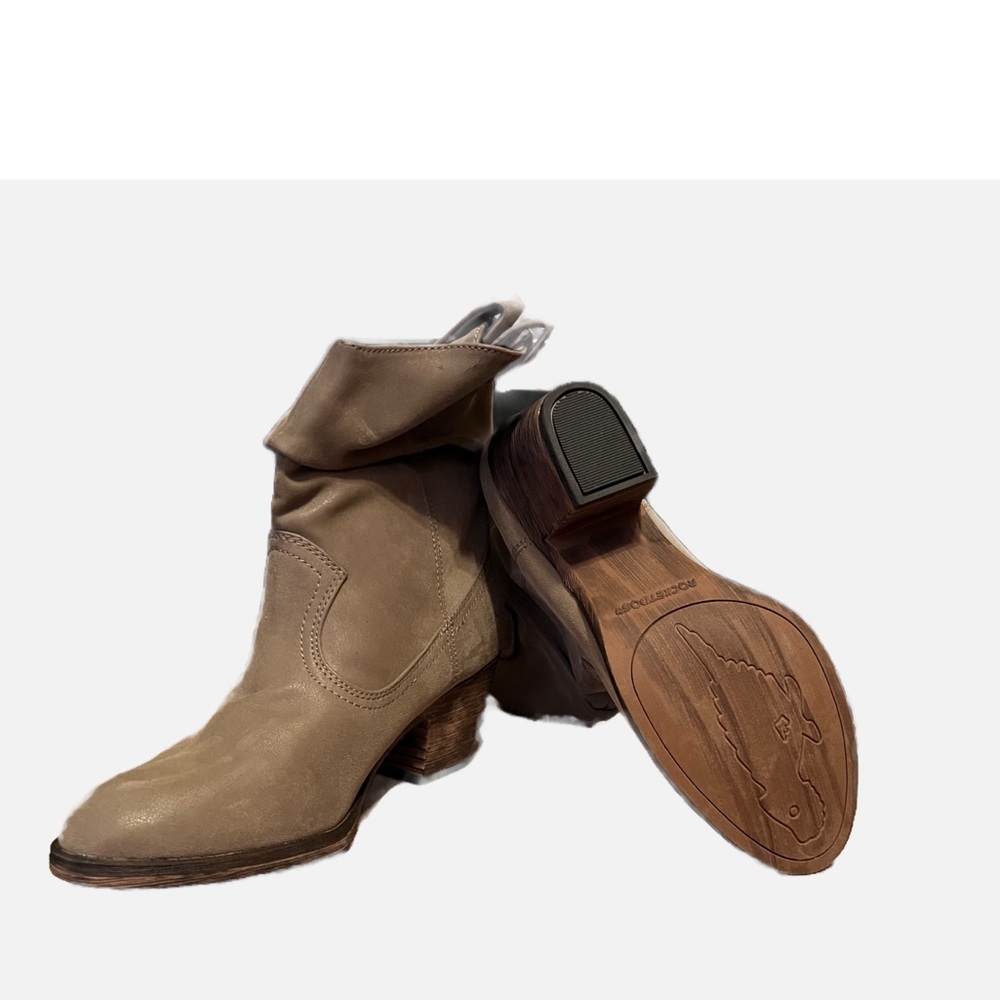 Ankle cowboy boot